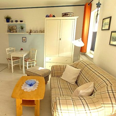 Studio 5 Im Eg Haus Stranddistel, Wunderschones Studio Fur 2 Personen In Zingst Extérieur photo